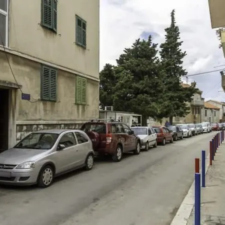 Appartement Grosse In Split- Diokletianpalast-naehe By Interhome *